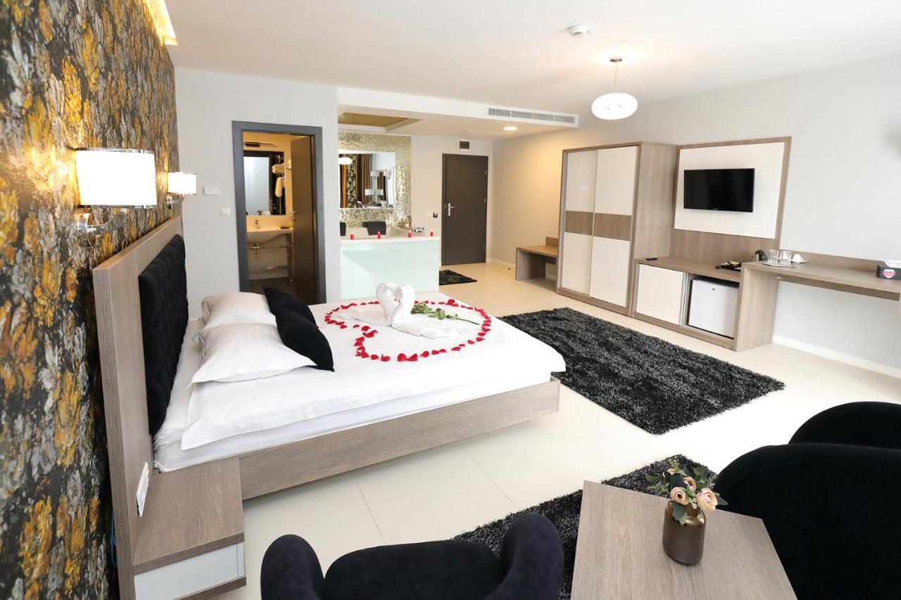 Hotel Meliss Events Krajowa Zewnętrze zdjęcie