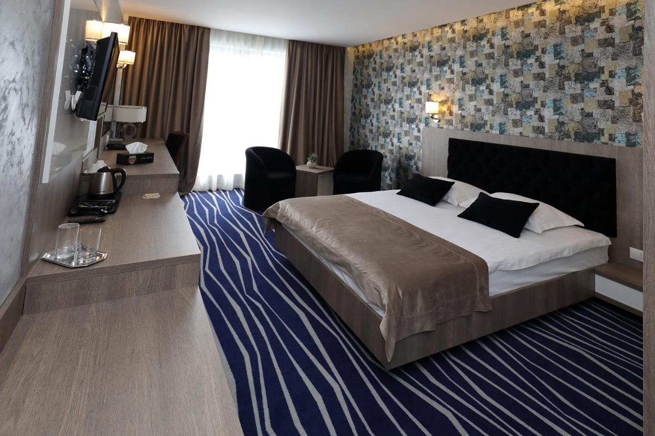 Hotel Meliss Events Krajowa Zewnętrze zdjęcie