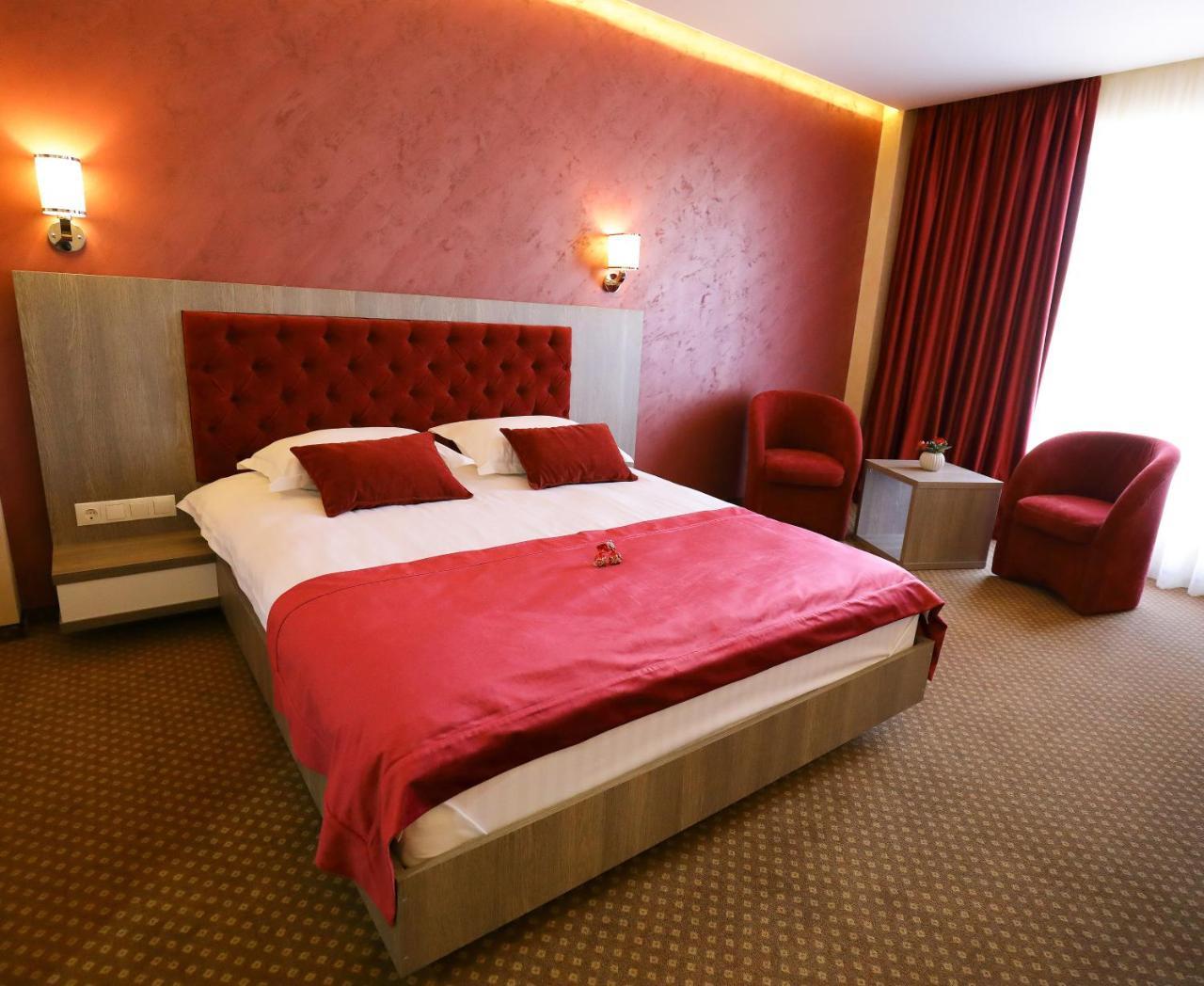 Hotel Meliss Events Krajowa Zewnętrze zdjęcie