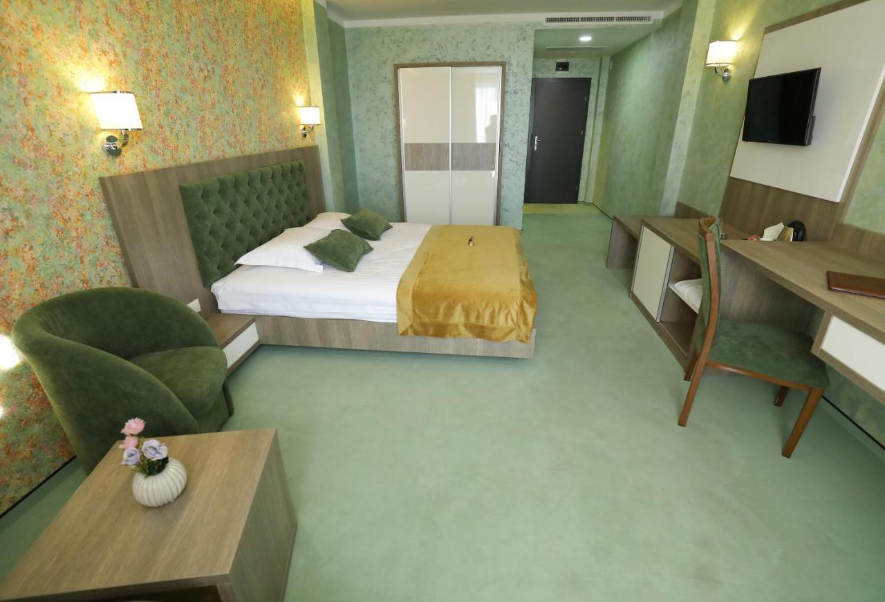 Hotel Meliss Events Krajowa Zewnętrze zdjęcie