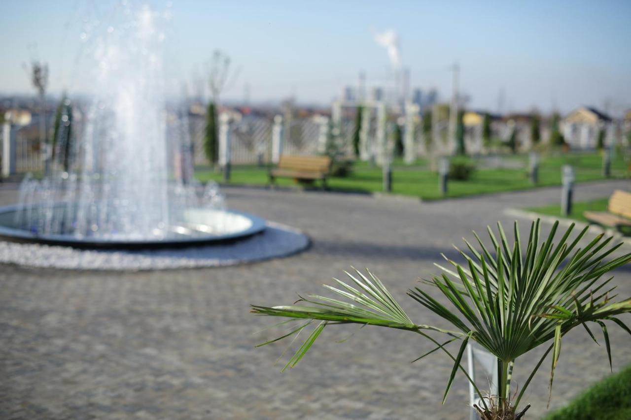 Hotel Meliss Events Krajowa Zewnętrze zdjęcie