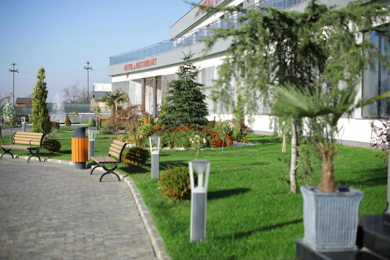 Hotel Meliss Events Krajowa Zewnętrze zdjęcie
