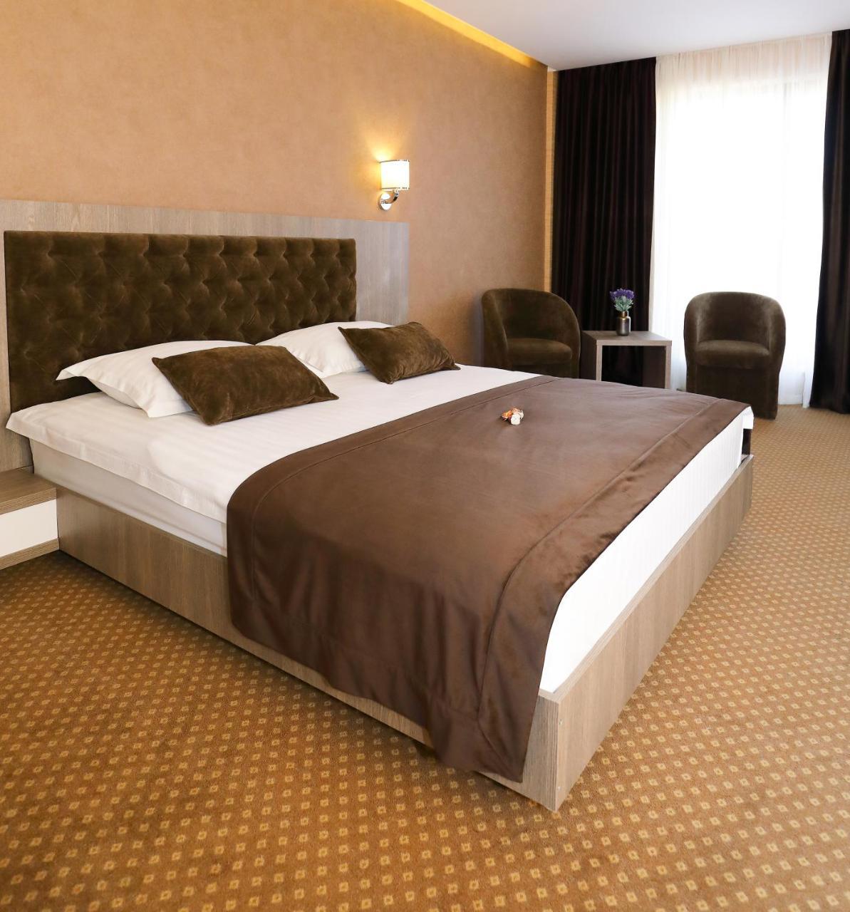 Hotel Meliss Events Krajowa Zewnętrze zdjęcie