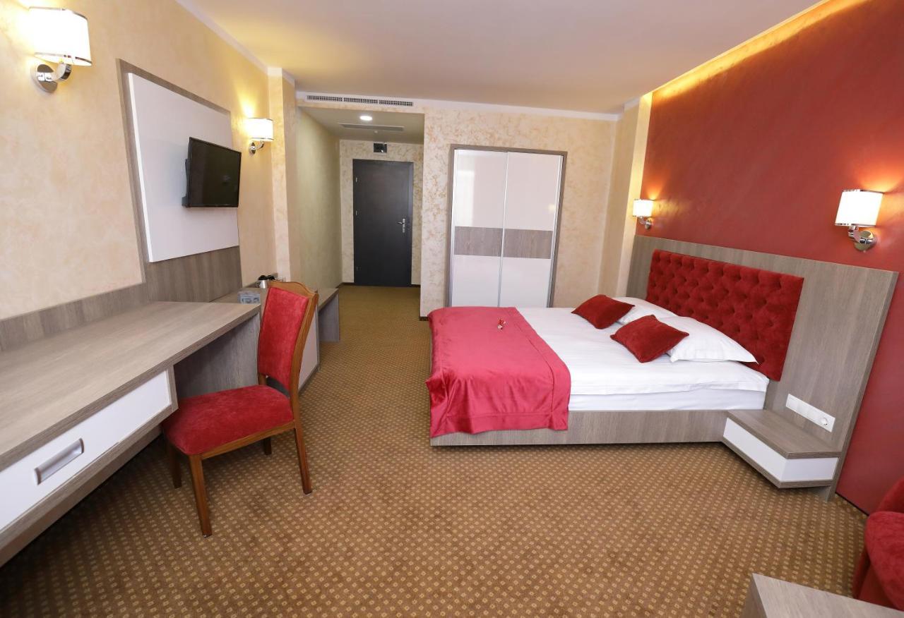 Hotel Meliss Events Krajowa Zewnętrze zdjęcie