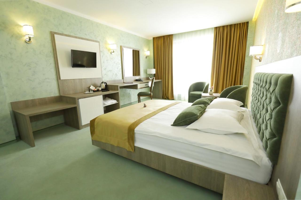 Hotel Meliss Events Krajowa Zewnętrze zdjęcie